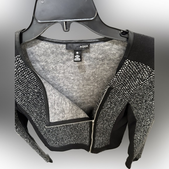 Sweater/ Jacket - Picture 3 of 3